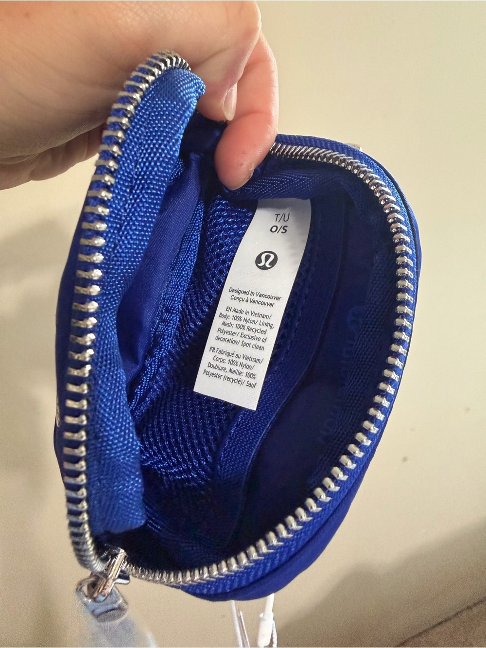 lululemon athletica Cobalt Blue Mini Zip Pouch with Keyring - Picture 4 of 4
